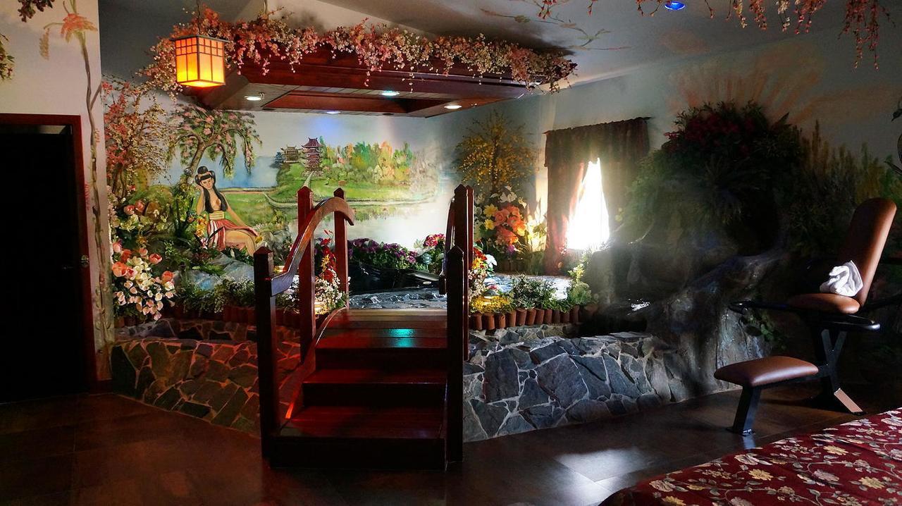 Hialeah Motel - Adults Only Miami Eksteriør billede